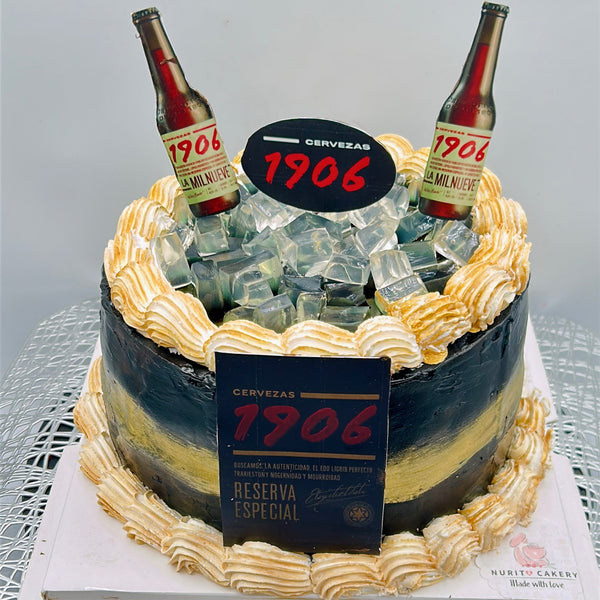 pastel cerveza 1906 personalizado en barcelona con decoracion tematica
