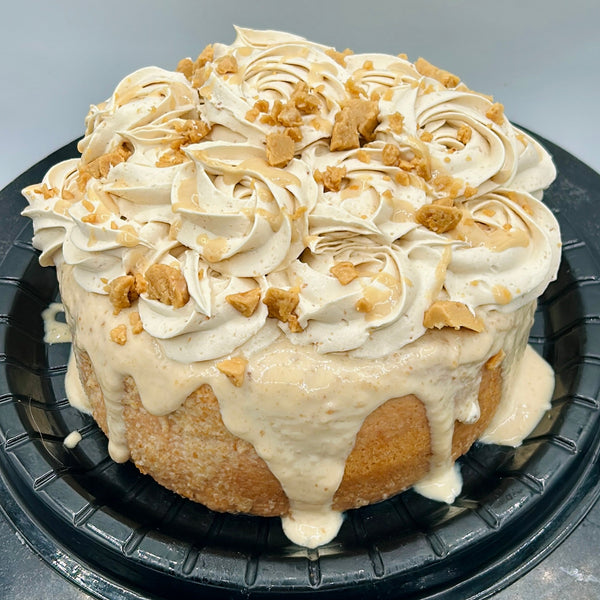 Tres leches de turrón artesanal vista frontal en Barcelona