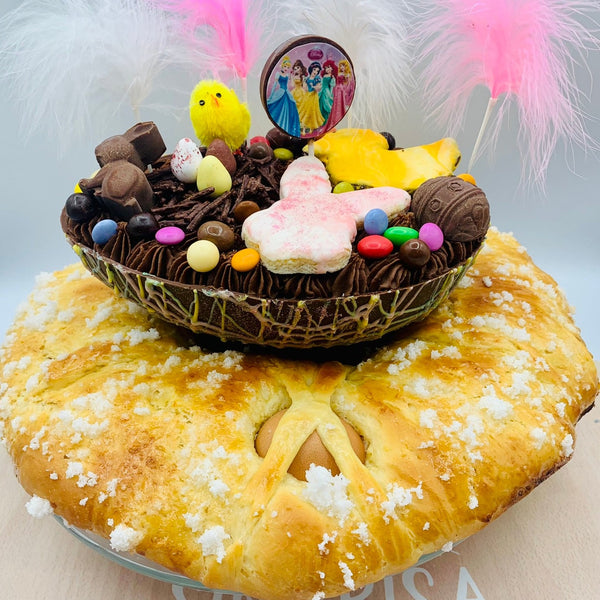 Mona tradicional + huevo bizcocho grande