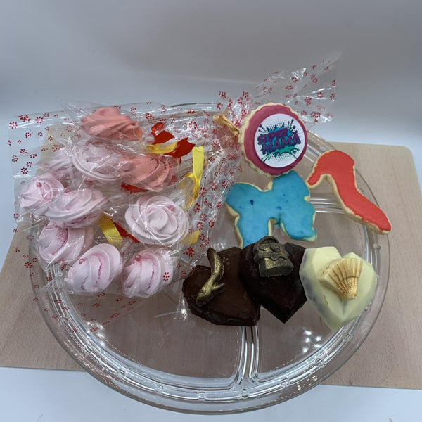 Pack Día de la madre corazones rellenos, galletas y ramo de rosas de merengue