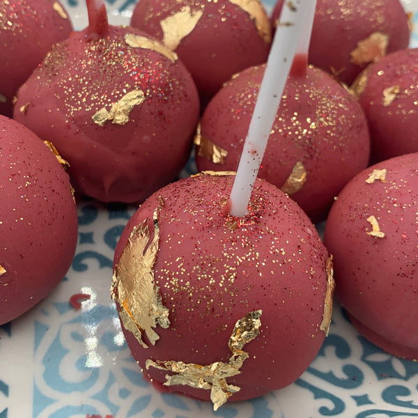 Cake pops chocolate rubí