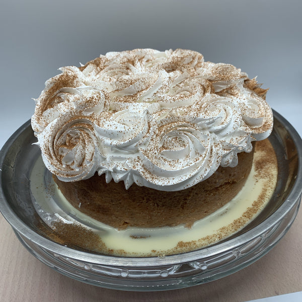 Pastel tres leches con canela
