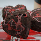 Bomba Corazón de chocolate caliente negro