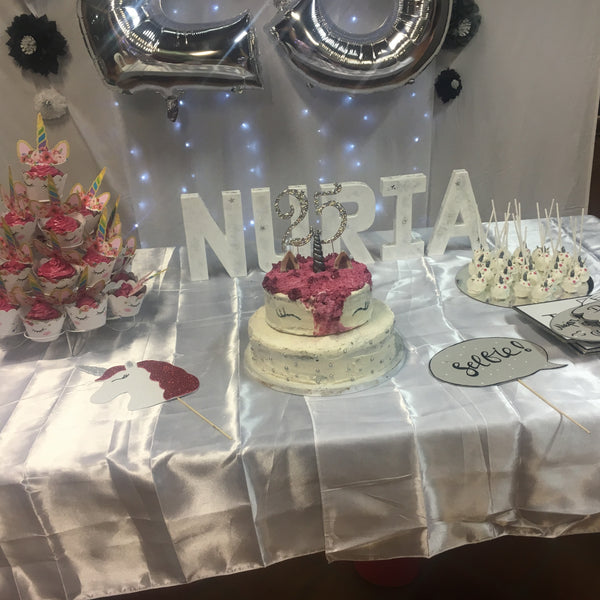 Mesa dulce unicornio (a partir de 6 personas)