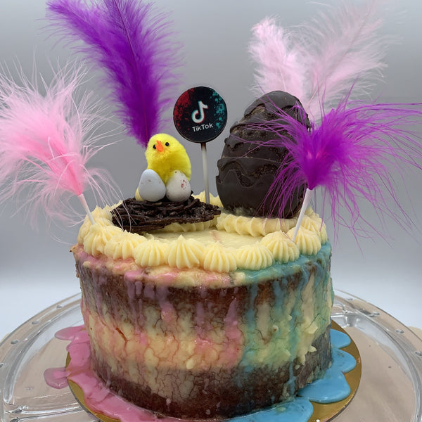 Mona de Pascua con huevo de chocolate en Barcelona